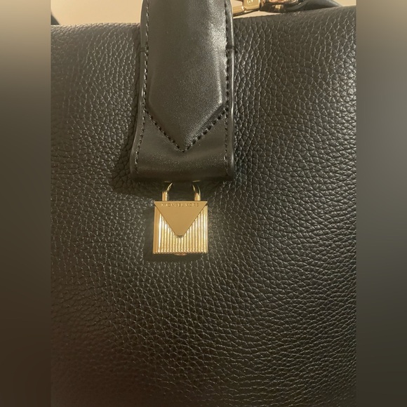 MICHAEL KORS Large Rollins Pebbled Leather Satchel - Picture 7 of 16